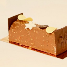 Bûche Noisettes-yuzu